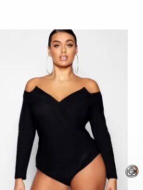 Off-Shoulder Black Long Sleeve Bodysuit Sz 14